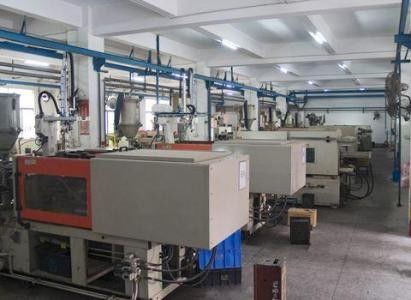 肇慶外墻巖棉板回收 永輝二手回收與誠包裝機械的專業(yè)服務